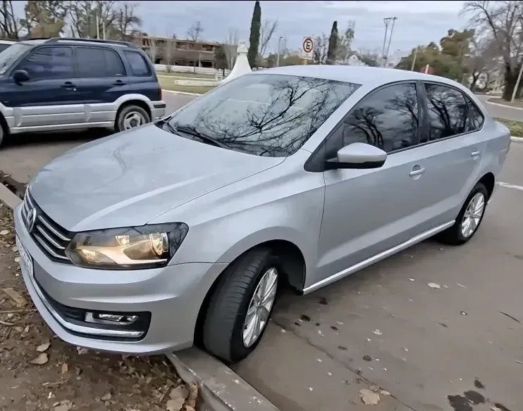 Volkswagen Polo 1.6 Comfortline