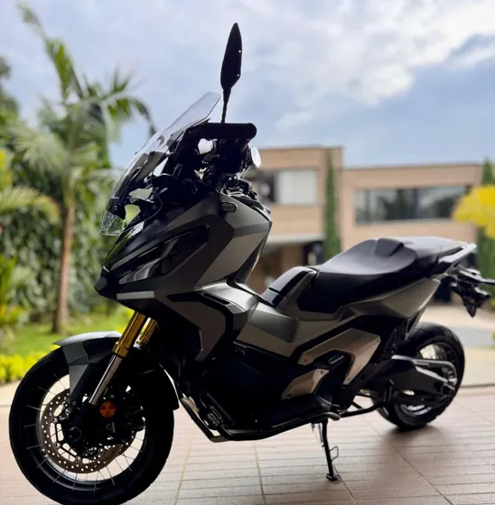 Honda Xadv 750 2023
