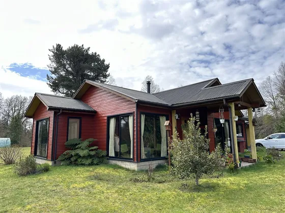 Casa En Parcela Arriendo 3 Dorm. 2 Baños Valdivia