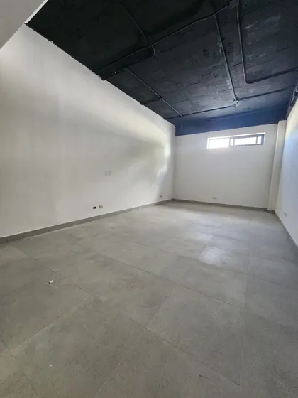 Local Comercial En Alquiler En Punta Cana - Vista  Cana