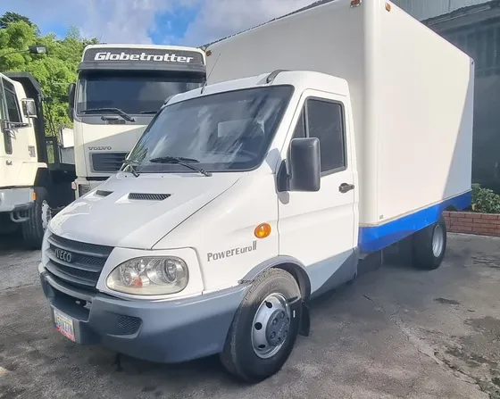 Iveco Power Daily Con Cava Refrigerada