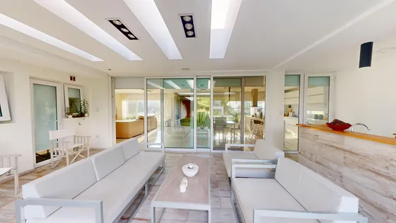 Casa En  Lomas De City Bell - Club De Campo