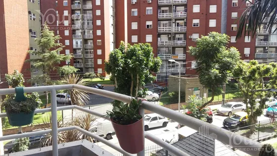 Departamento 3 Ambientes Con Cochera En Venta Sarandí