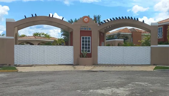 Venta Villa Puerto Maya Urbanización Pto Encantado Higuerote