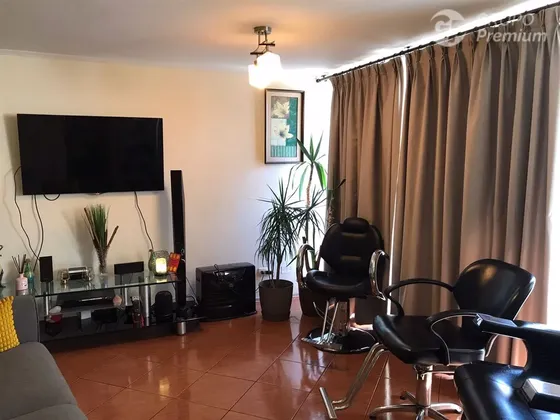 Departamento En Venta De 3 Dorm. En San Antonio