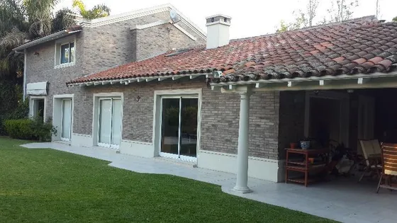 Casa En Venta Los Angeles Village - Escobar, Gran Bs. As. Norte