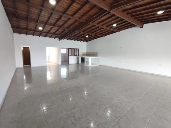 Local En Arriendo En Atalaya 1 Etapa. Cod A18191