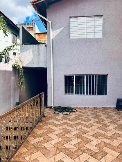Alugo Sobrado Na Cidade Das Flores