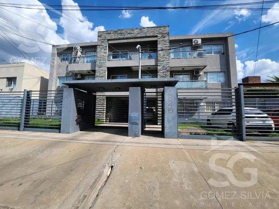 Departamento En Castelar Norte