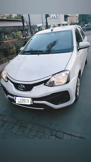 Toyota Etios 1.5 X 6mt My19