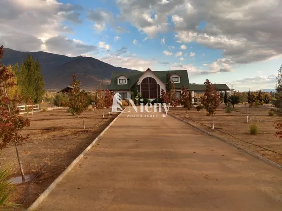 Casa En Venta De 4 Dorm. En Malloa