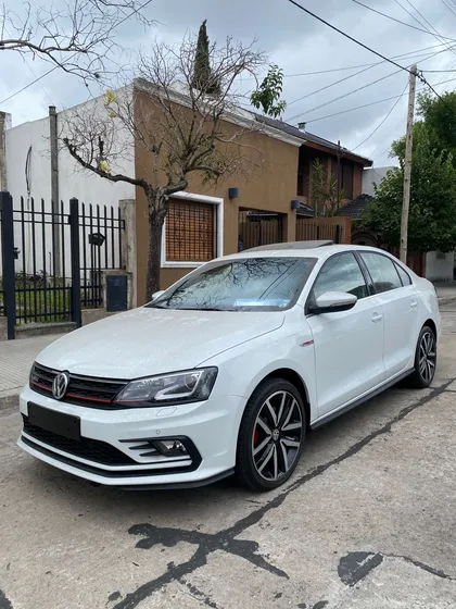 Volkswagen Vento 2.0 Tsi Gli 211cv App Connect + Nav Dsg