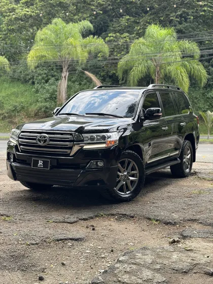 Toyota Land Cruiser 4.5 Imperial Fl Lc200 Diésel