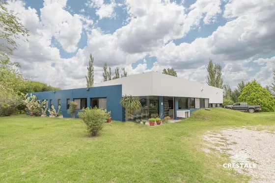 Venta Casa 4 Dormitorios Puerto Roldán