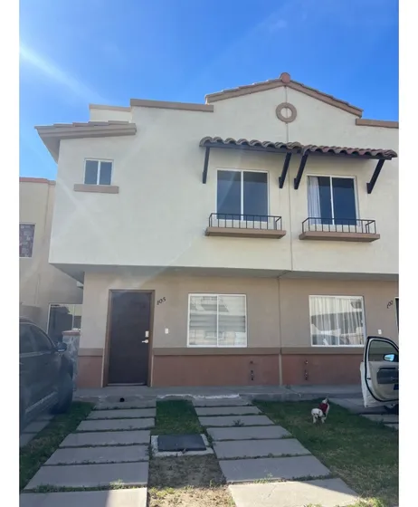 Casa Nueva En Renta En Real De Madeiras, Pachuca  Lista Para Habitar!