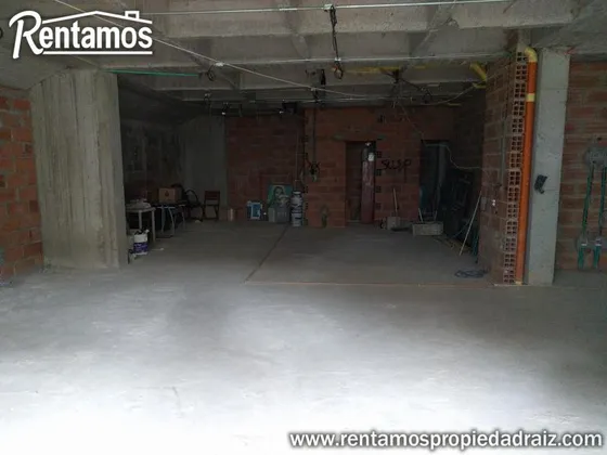 Local En Venta En Parque. Cod V4832