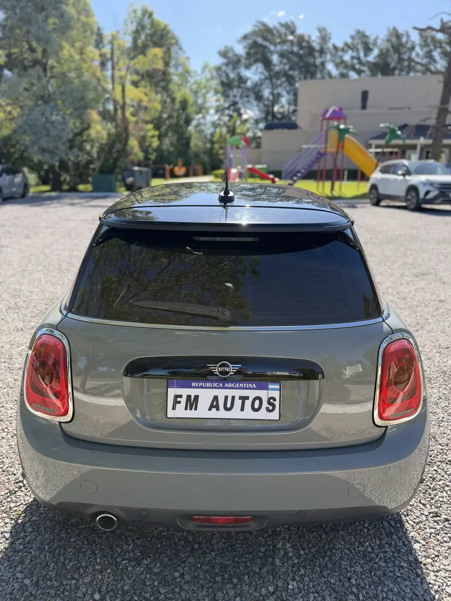 Miniatura 7