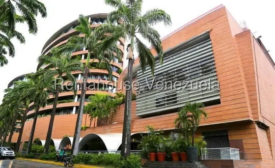 Local Comercial En Venta La Castellana 25-24569