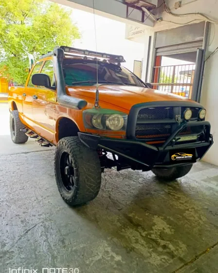 Dodge Ram 2500 Automática 4x4