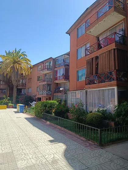 Espacioso Departamento 3d+1b Metro Las Rejas Bajo G. Común