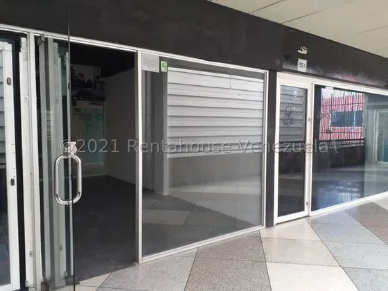 Local En Alquiler Capital Plaza Ubicado En Barquisimeto, Codigo 2 5 1 6 0 2 8, Mildred, Gran Oportunidad De Alquiler, Ubicado En Reconocido Centro Comercial Del Centro De La Ciudad
