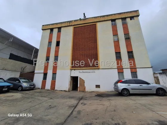 Venta Apartamento Con Un Exelente Plus Pata Ti Al Este De Barquisimeto Cod 25 - 24733 Tk Katty Vasquez