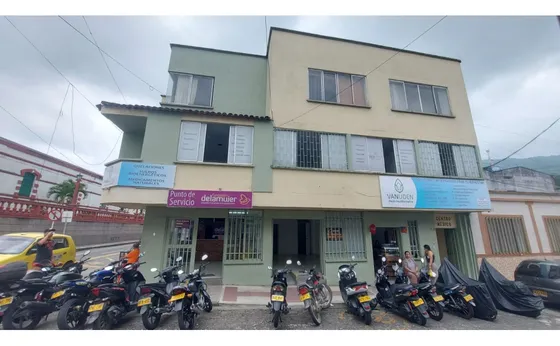 Arriendo Local Comercial En Calarca