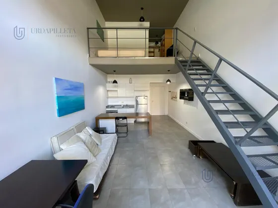 Departamento En Venta Con Jardin Y Parrilla - Ayres Vila