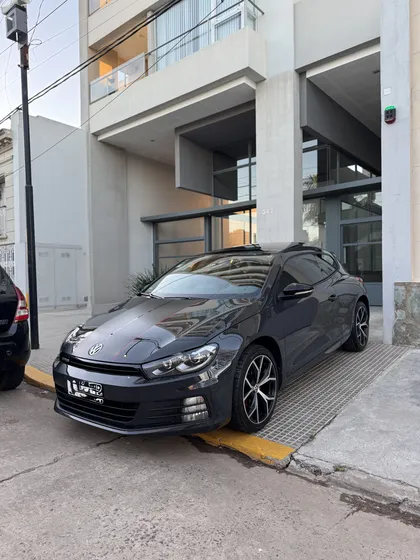 Volkswagen Scirocco 2.0 Tsi 211cv Dsg