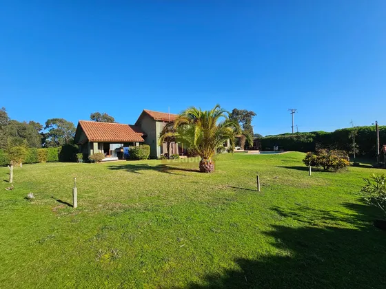 Vendo Casa De 380m2 En Terreno De 5600m2 A 5min Concón.