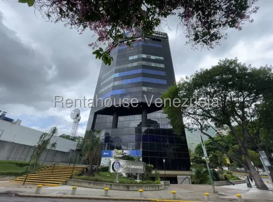 V Bella Oficina En Alquiler En Altamira 