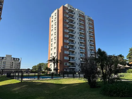 Venta Departamento 3 Ambientes En Bernal, Quilmes