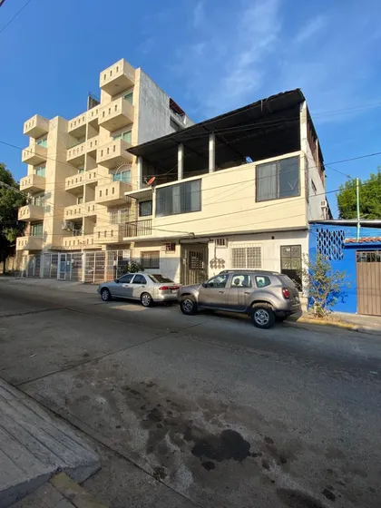 Departamento En  Hogar Moderno A Unos Pasos De Bodega Ahurrera Y Chedraui Sobre Calle Principal R.a