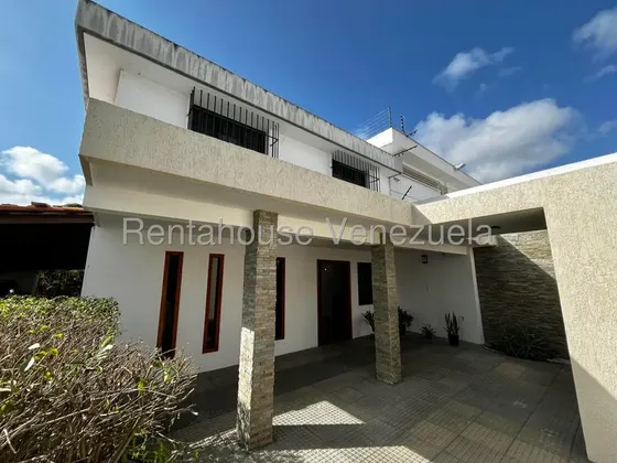 Casa En Venta. Los Pomelos # 26-15377