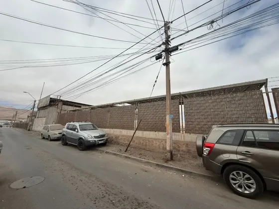 Se Vende Terreno En Calle Santa Teresa, Alto Hospicio.
