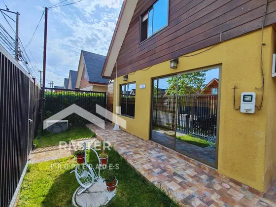 Amplia Casa En Arriendo 4d/2b/3e/2b, Buin Oriente 