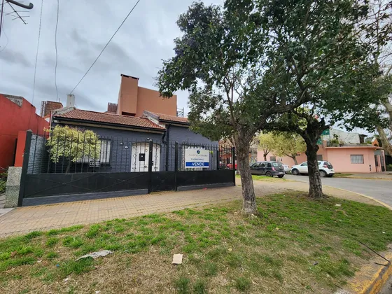 Casa En Merlo Sur