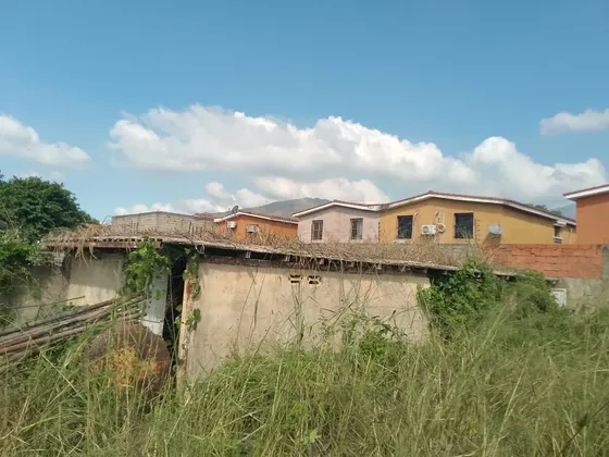 Terreno Cerca Del Colegio Los Próceres Cz
