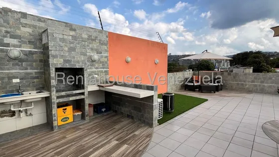 Casa En Venta En Campo Claro 3 Niveles Caracas Angela Tochon