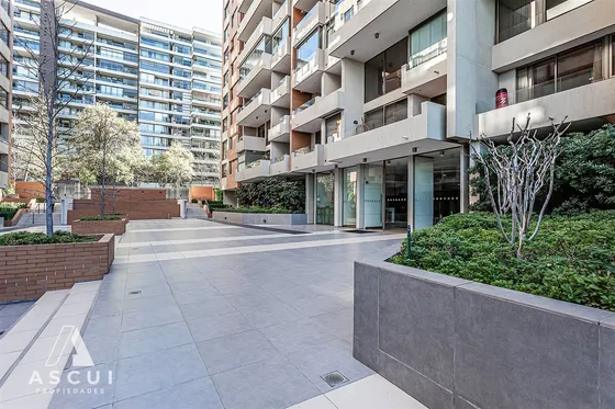 Departamento En Venta De 2 Dorm. En Las Condes