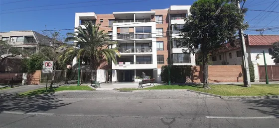 Departamento En Venta De 2 Dorm. En Ñuñoa