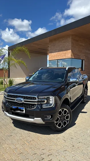 Ford Ranger 3.0 Limited (opc) Cab. Dupla V6 4x4 Aut. 4p