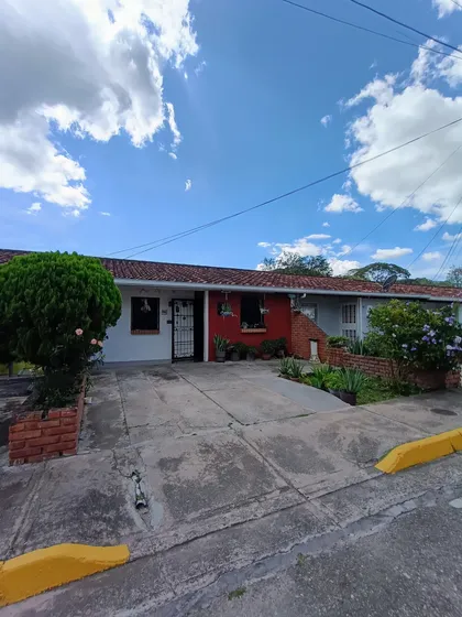 Casa En Venta En Lomas Blancas /im