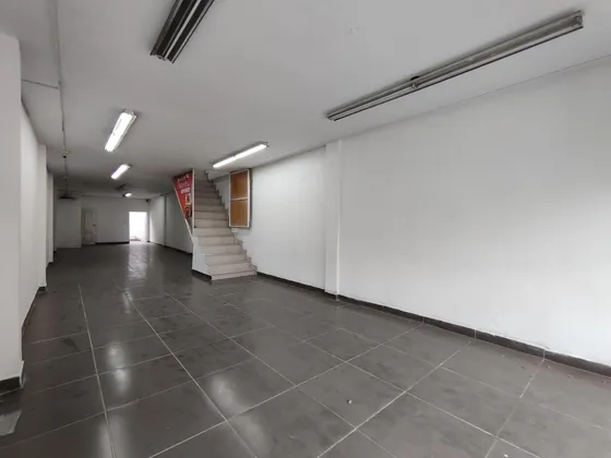 Local En Arriendo En Centro. Cod A28886