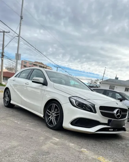 Mercedes-benz A200 Aut Amg Look