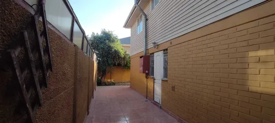 Casa Ideal En Barrio Consolidado De Maipú (94256)
