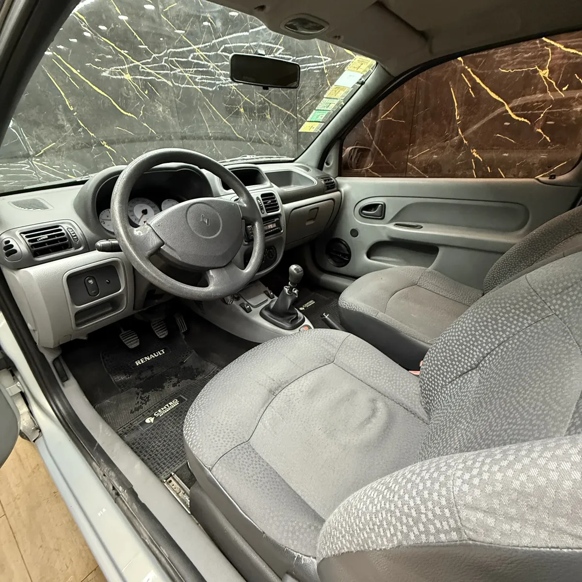 Renault Clio 1.2 Pack5181833992693555210