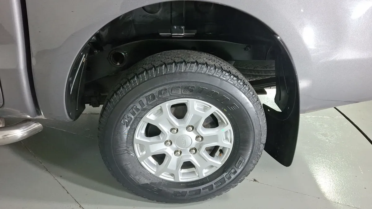 Ford Ranger 2019 2.5 Gas Xlt Crew Cab