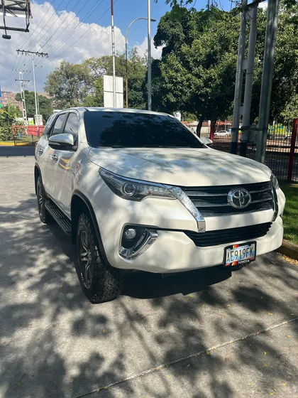 Toyota Fortuner Dubai