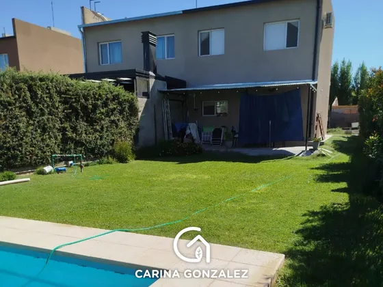 Venta Duplex 3 Dormitorios Con Pileta Barrio Cerrado Finca Costa Serena Plottier 